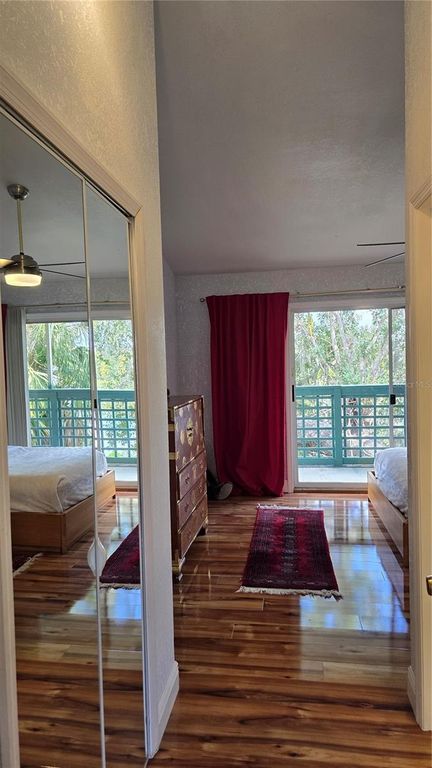 Image 18 of property listing at Address unavailable.