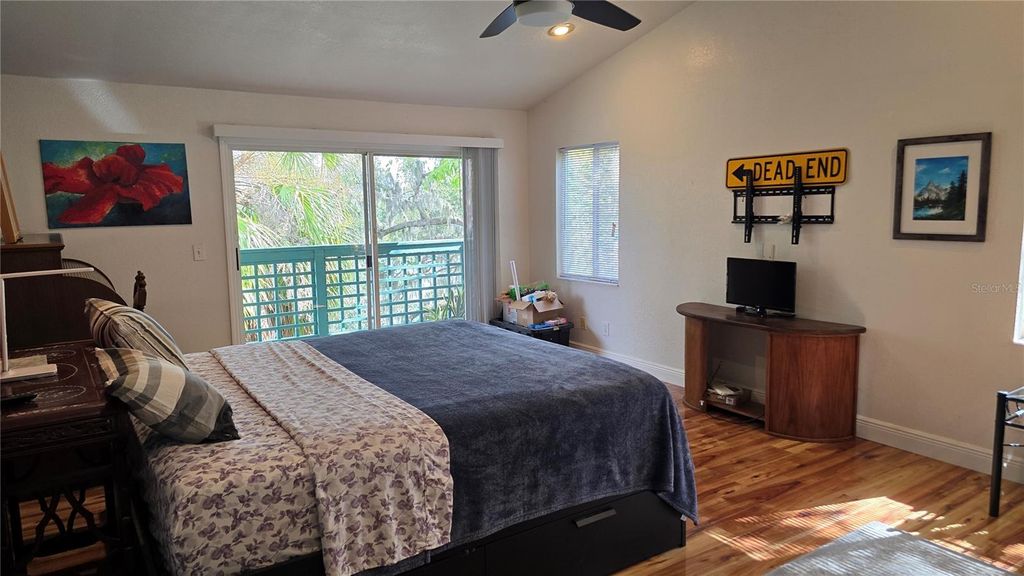 Image 22 of property listing at Address unavailable.