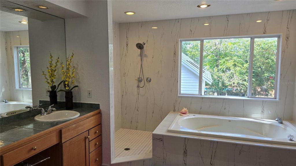 Image 24 of property listing at Address unavailable.