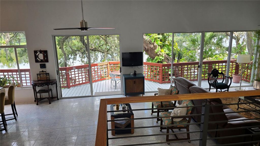 Image 5 of property listing at Address unavailable.