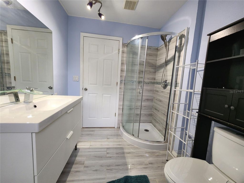 Image 44 of property listing at Address unavailable.