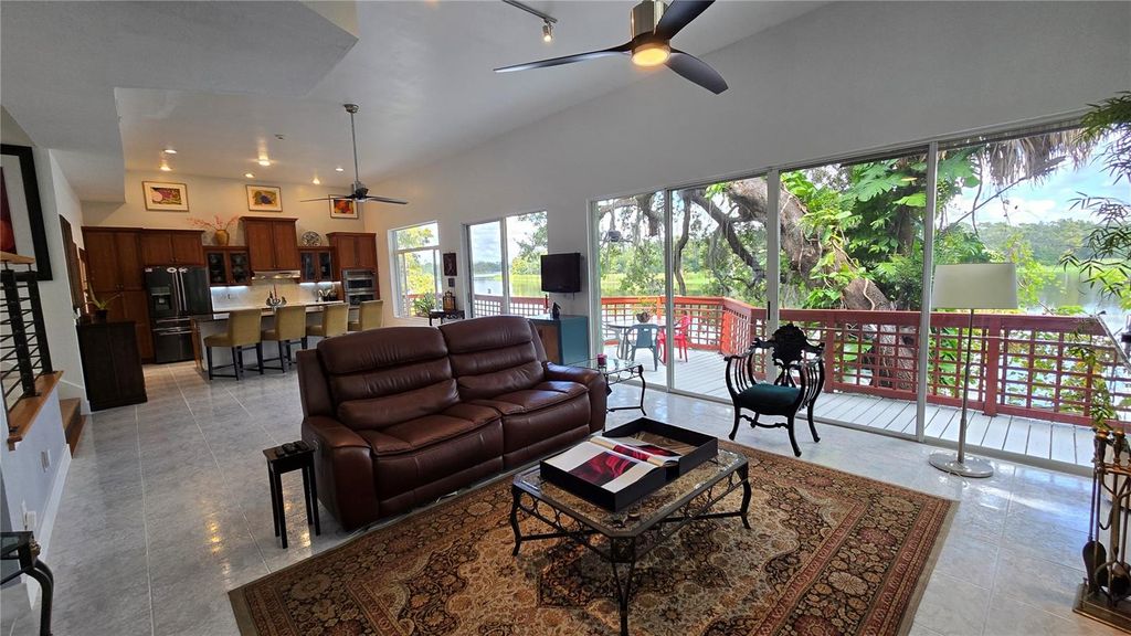 Image 7 of property listing at Address unavailable.