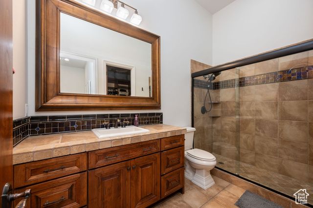 213 E ADAM LN, Washington, UT 84780