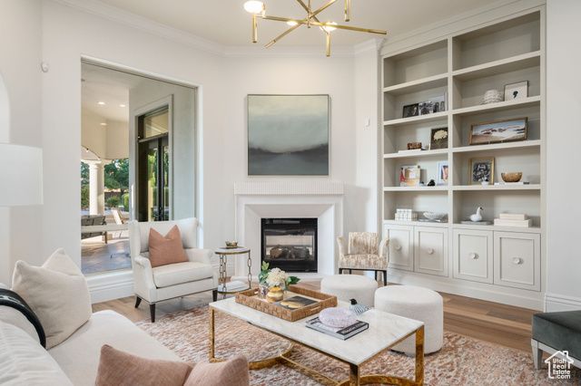 213 E ADAM LN, Washington, UT 84780