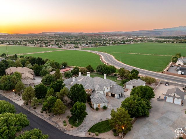 213 E ADAM LN, Washington, UT 84780