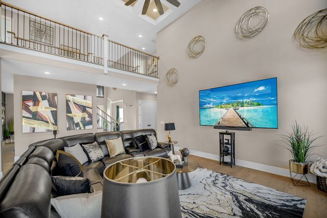 7831 NORTHWOODS Drive, Frankfort, IL 60423