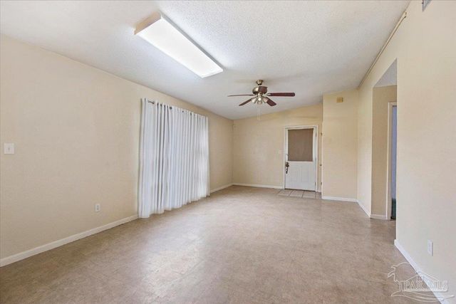500 S Fairfield Dr, Pensacola, FL 32506