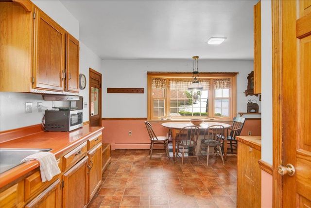 174 Pelots Point Road, North Hero, VT 05474