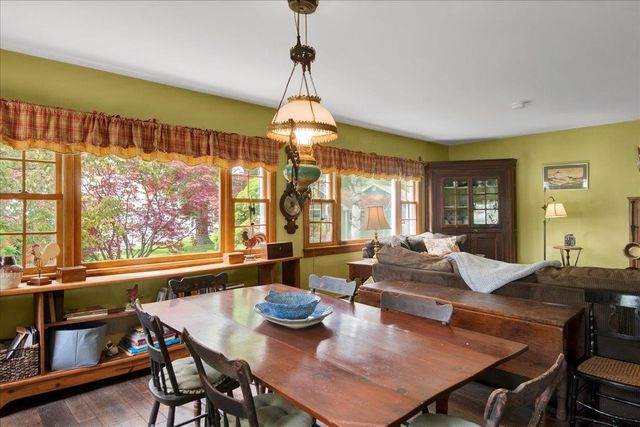 174 Pelots Point Road, North Hero, VT 05474
