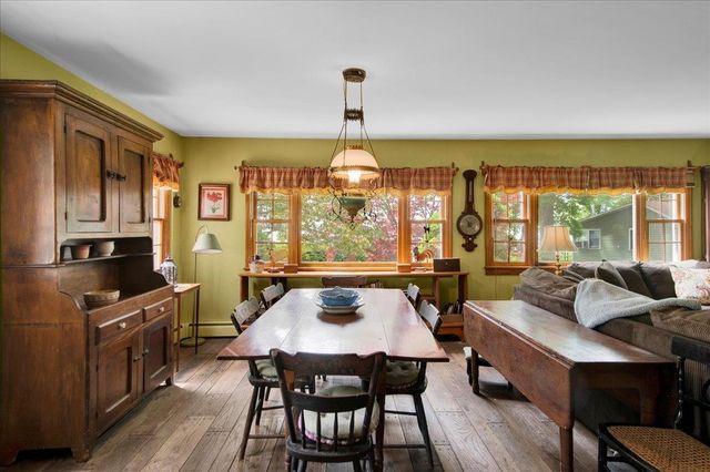 174 Pelots Point Road, North Hero, VT 05474