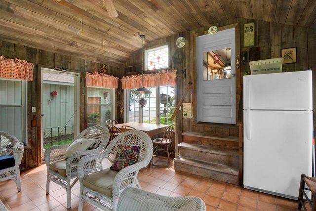 174 Pelots Point Road, North Hero, VT 05474