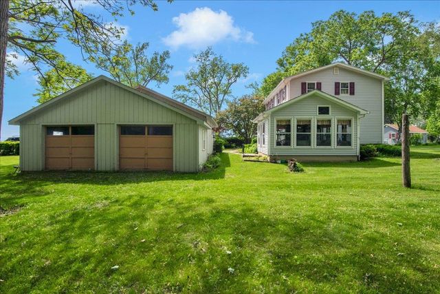 174 Pelots Point Road, North Hero, VT 05474