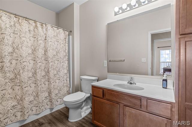 35 Kassebaum Lane 200, Unincorporated, MO 63129