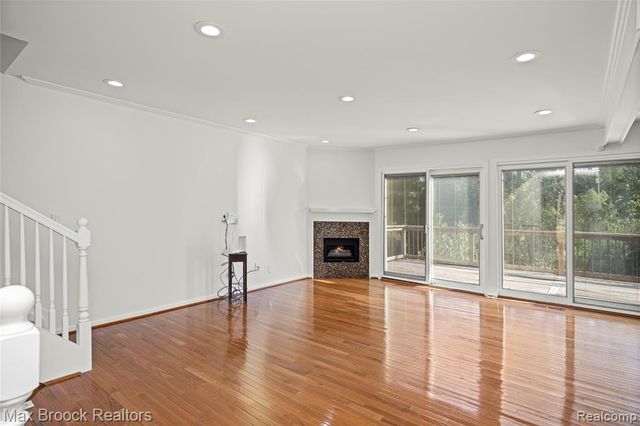 3013 Moon Lake Drive, West Bloomfield, MI 48323