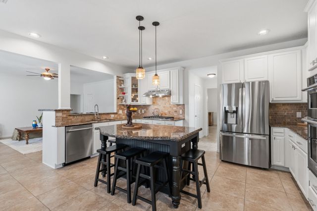 8419 Marchelle Lane, Spring, TX 77379