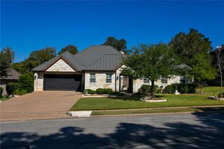 3213 Pinyon Creek Drive, Bryan, TX 77807