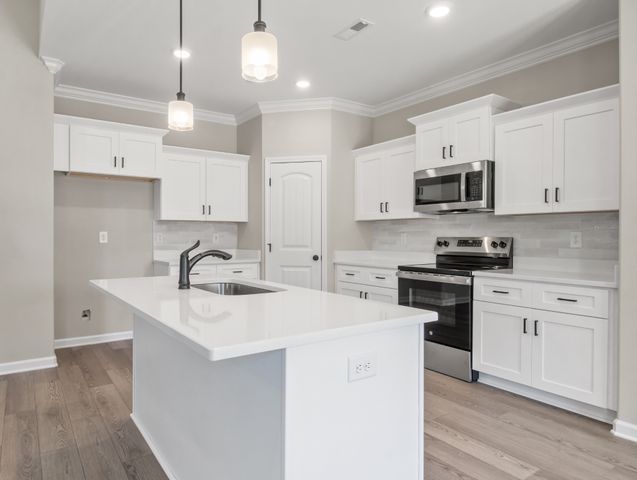 1285 Mourning Cloak Dr, Clarksville, TN 37043