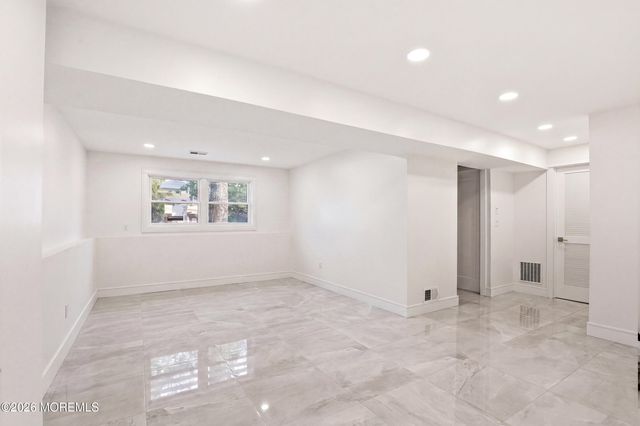 202 Murray Street, Lakewood, NJ 08701