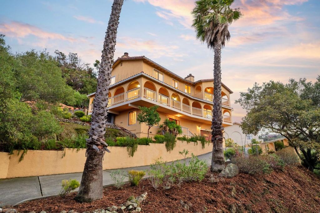 181 Coronado Avenue, San Carlos, CA 94070