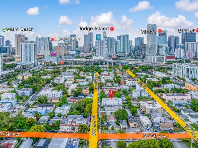 542 SW 3rd St, Miami, FL 33130