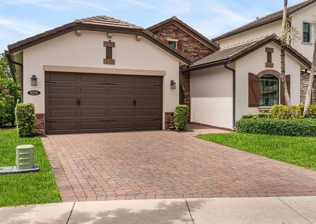 8259 Grand Prix Lane, Boynton Beach, FL 33472