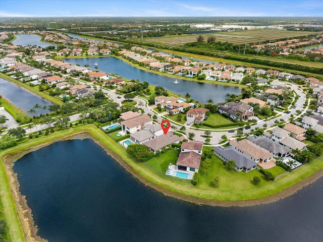 8259 Grand Prix Lane, Boynton Beach, FL 33472