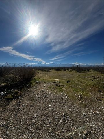 0 Dirt Rd, North Edwards, CA 93523