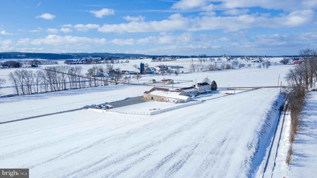 113 BLACK HORSE RD, Paradise, PA 17562