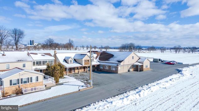 113 BLACK HORSE RD, Paradise, PA 17562