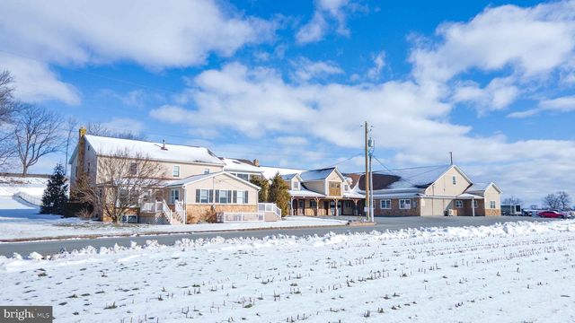 113 BLACK HORSE RD, Paradise, PA 17562