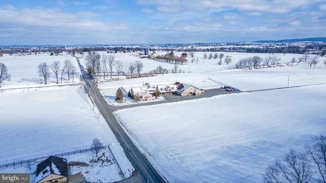 113 BLACK HORSE RD, Paradise, PA 17562