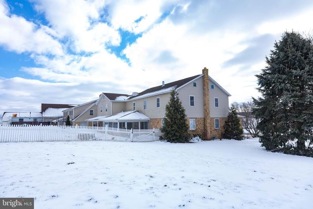 113 BLACK HORSE RD, Paradise, PA 17562