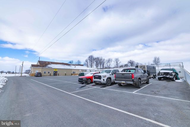 113 BLACK HORSE RD, Paradise, PA 17562