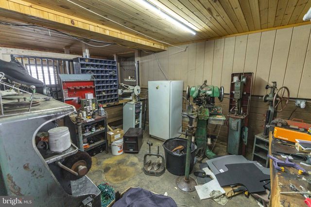 113 BLACK HORSE RD, Paradise, PA 17562