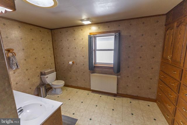 113 BLACK HORSE RD, Paradise, PA 17562