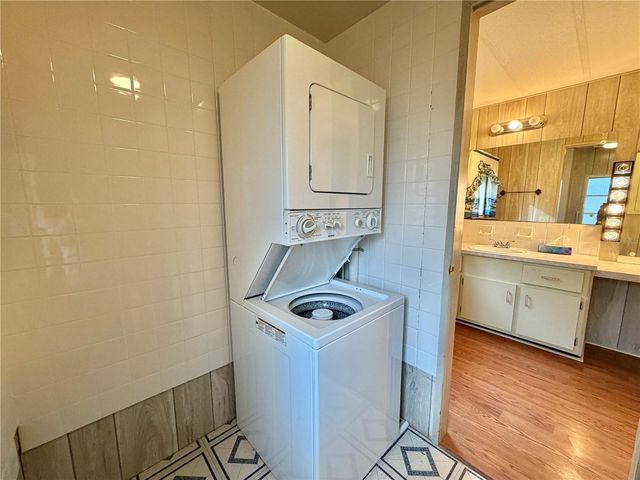 211 ASPEN CIRCLE, Leesburg, FL 34748