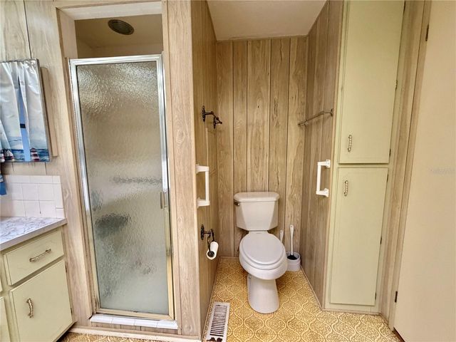 211 ASPEN CIRCLE, Leesburg, FL 34748