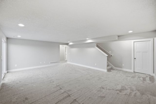 5604 Leyden Avenue, Des Moines, IA 50317