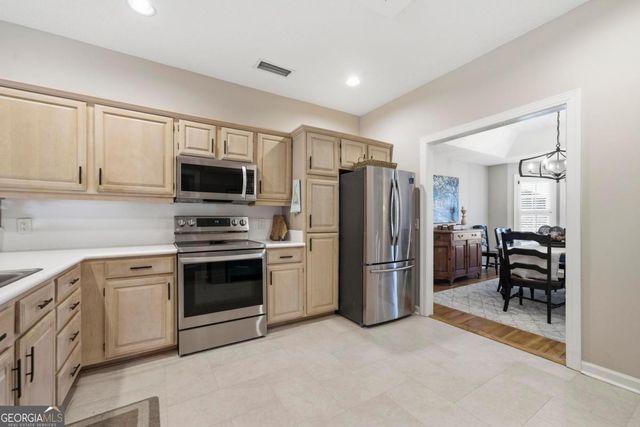 1073 Wharfside Court, Greensboro, GA 30642