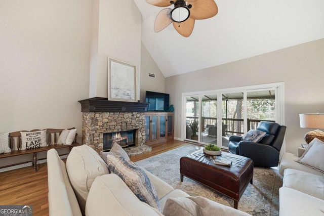 1073 Wharfside Court, Greensboro, GA 30642