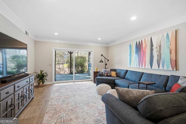 1073 Wharfside Court, Greensboro, GA 30642