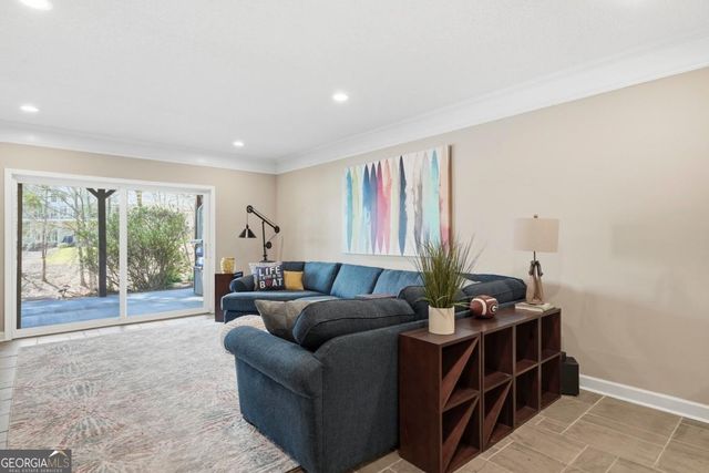 1073 Wharfside Court, Greensboro, GA 30642