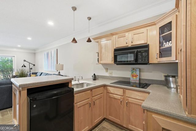 1073 Wharfside Court, Greensboro, GA 30642