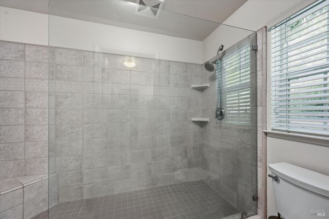 321 Portofino Way, Cloverdale, CA 95425