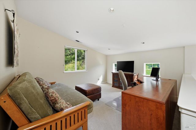 321 Portofino Way, Cloverdale, CA 95425