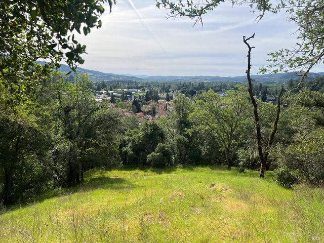 321 Portofino Way, Cloverdale, CA 95425