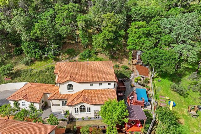 321 Portofino Way, Cloverdale, CA 95425