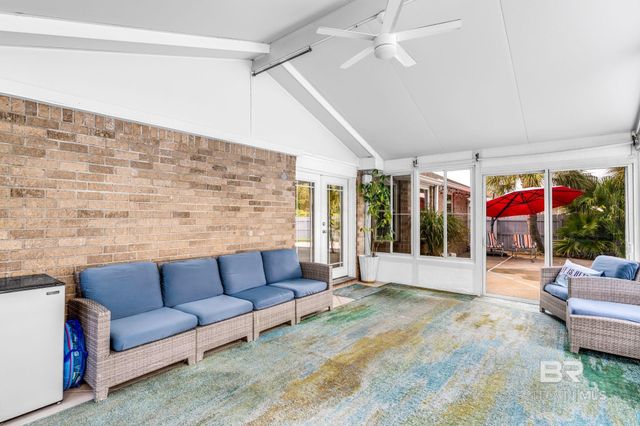 1542 Sandcliff Drive, Pensacola, FL 32507