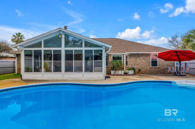 1542 Sandcliff Drive, Pensacola, FL 32507
