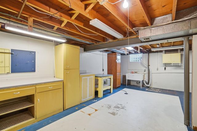 202 Sands Avenue, Monroe, OH 45050